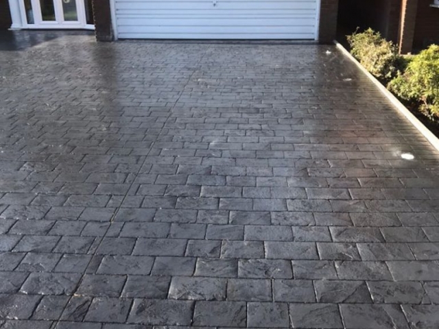 new concrete driveway in Bowden