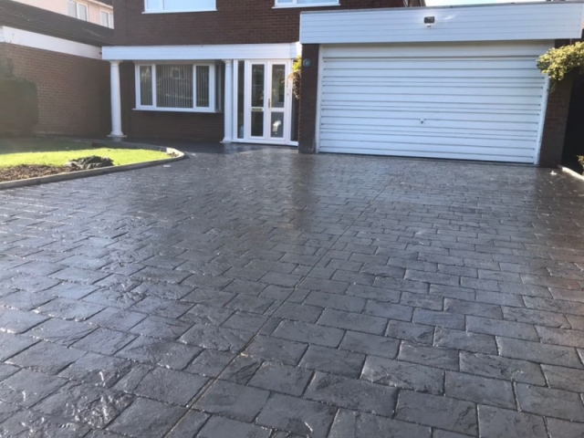 new concrete driveway in Bowden