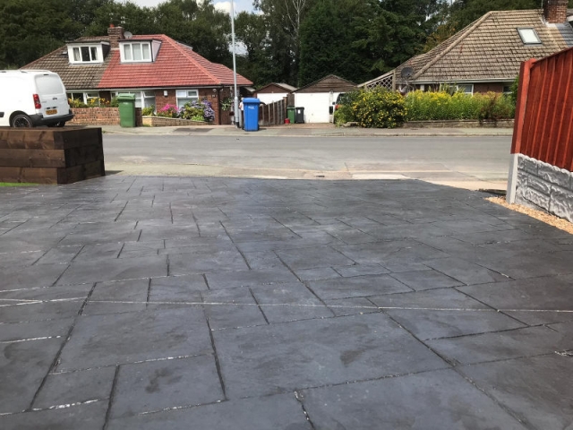 New driveway in Lymm by Lasting Impressions Driveways