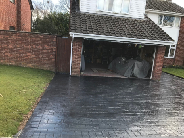 New Pattern Imprinted Concrete Driveway in Lymm