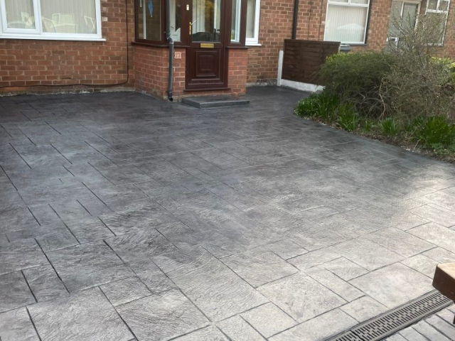 New driveway in Brooklands Manchester